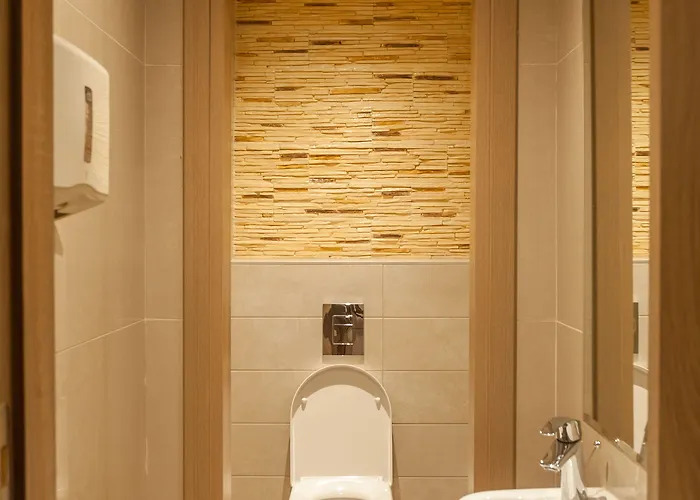 хюго 3* Варна