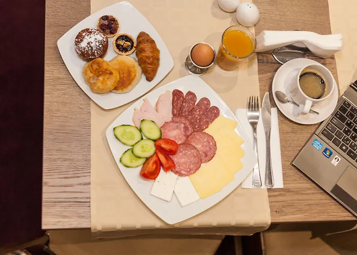 Хотел хюго 3*