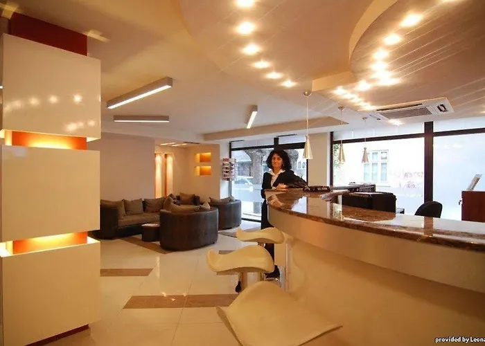 хюго 3* Варна