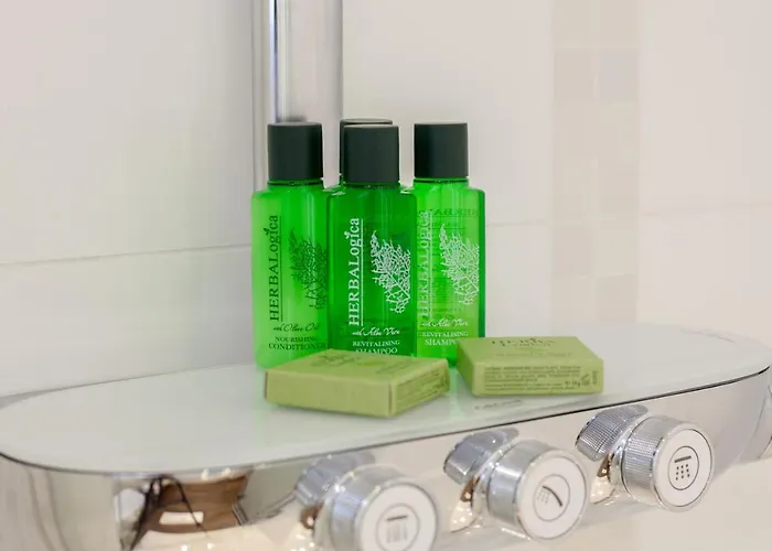 Хотел хюго 3*