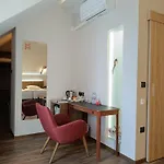 Hotel Hugo 3*