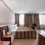 Hugo Hotel