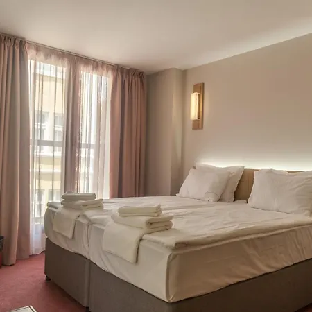 Hugo 3* Varna