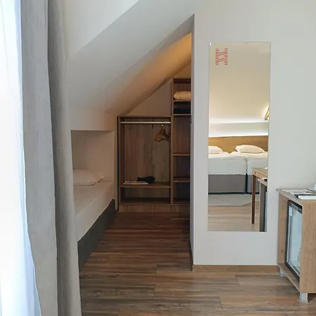Hotell Hugo 3*